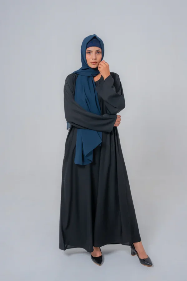 "Simple modest basic abaya"