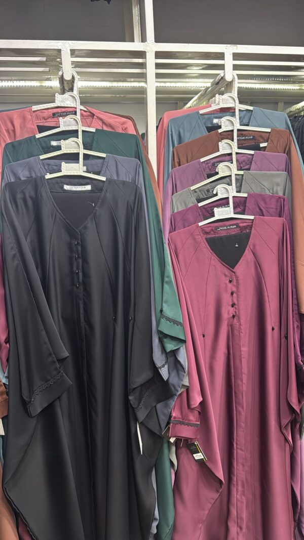 Everyday wear classic abaya